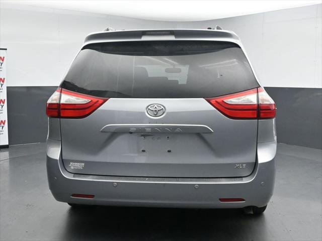 2016 Toyota Sienna XLE 8 Passenger
