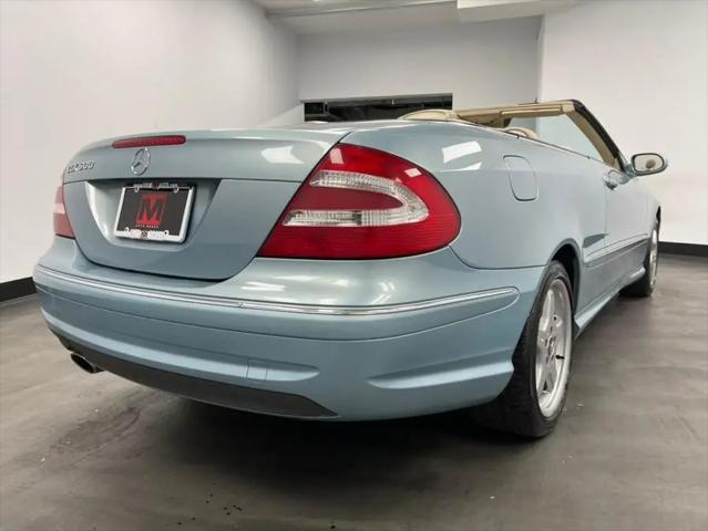 2004 Mercedes-Benz CLK-CLASS Cabriolet 5.0L