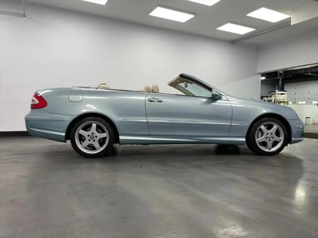 2004 Mercedes-Benz CLK-CLASS Cabriolet 5.0L
