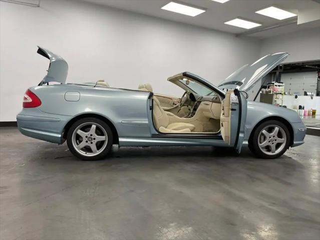 2004 Mercedes-Benz CLK-CLASS Cabriolet 5.0L