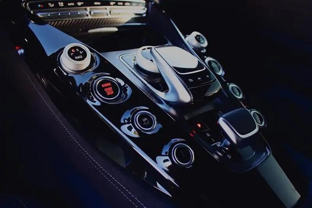 2018 Mercedes-Benz AMG GT AMG GT R