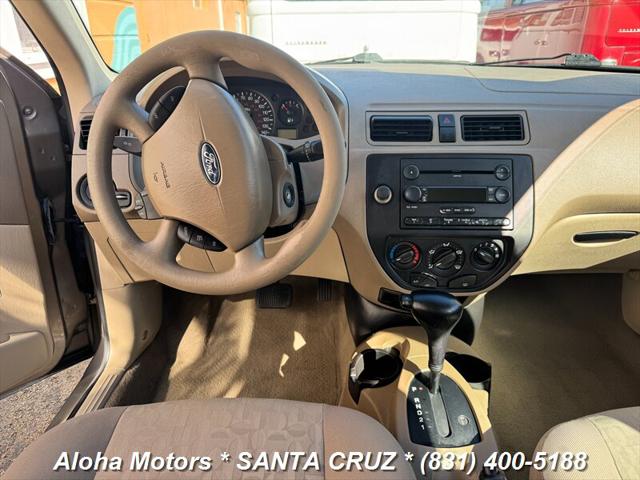 2005 Ford Focus ZX4