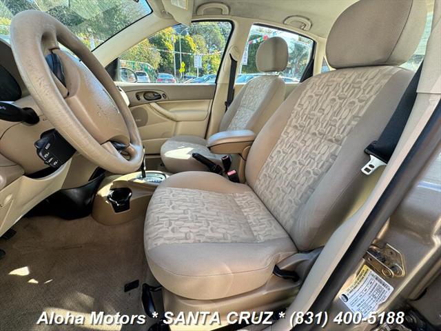 2005 Ford Focus ZX4