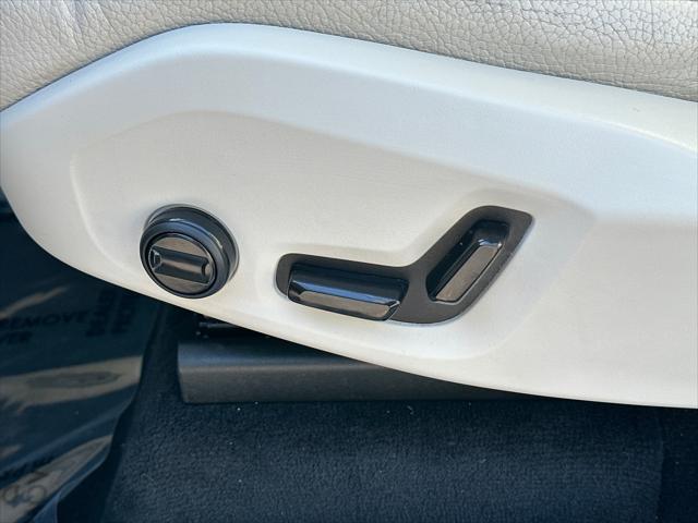 2022 Volvo XC90 T6 Momentum 7 Passenger