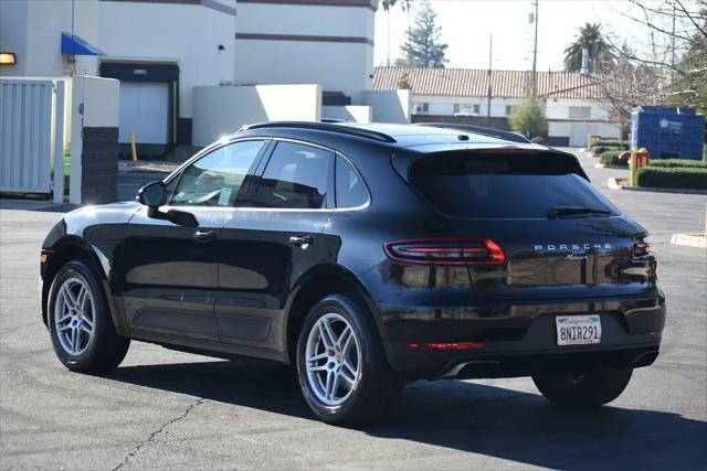 2018 Porsche Macan Standard