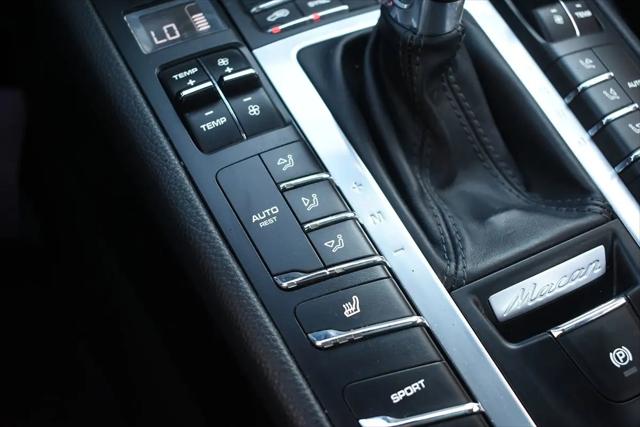 2018 Porsche Macan Standard