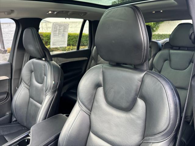 2022 Volvo XC90 T6 Inscription 6 Passenger