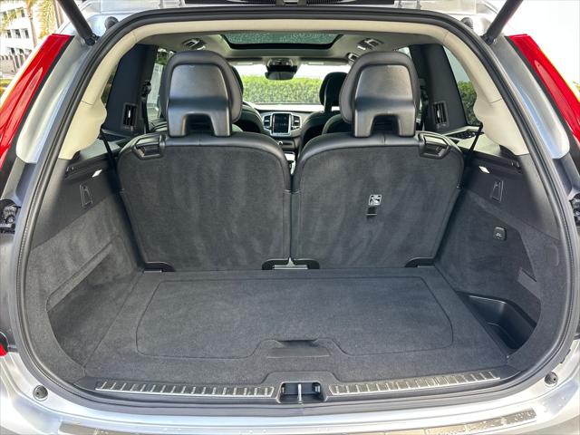 2022 Volvo XC90 T6 Inscription 6 Passenger
