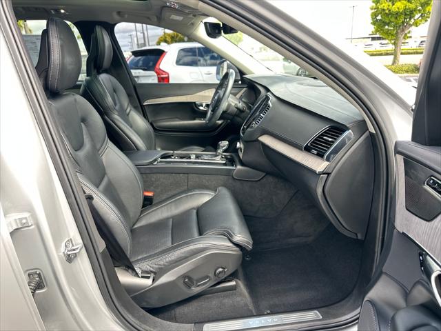 2022 Volvo XC90 T6 Inscription 6 Passenger