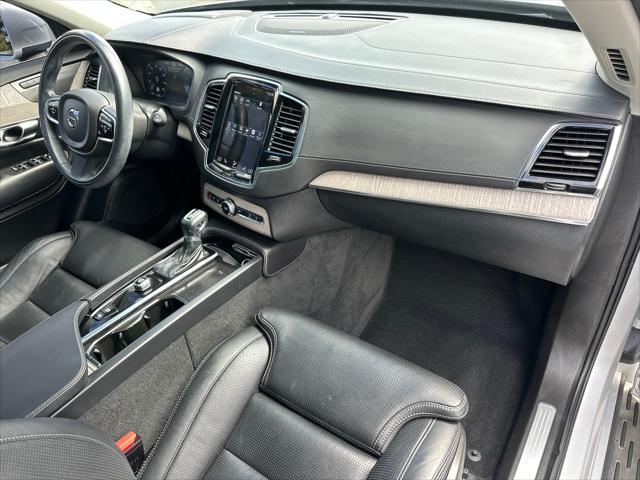 2022 Volvo XC90 T6 Inscription 6 Passenger
