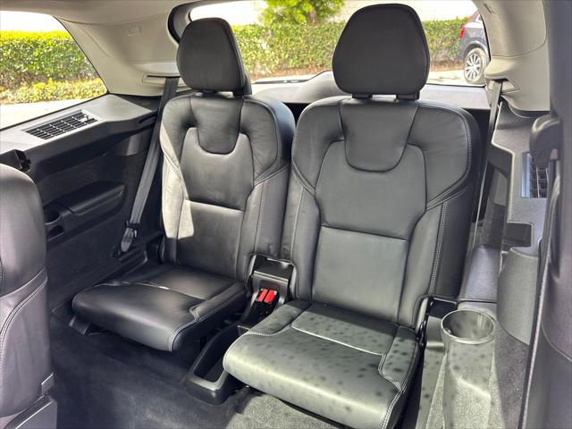 2022 Volvo XC90 T6 Inscription 6 Passenger