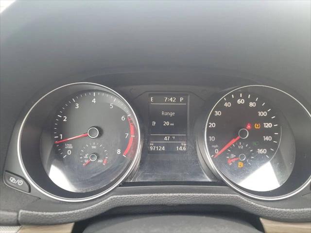 2016 Volkswagen Passat 1.8T SEL