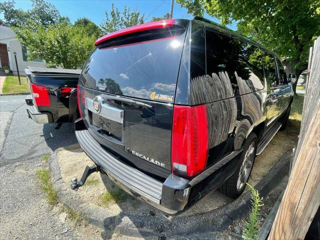 2014 Cadillac Escalade ESV Luxury