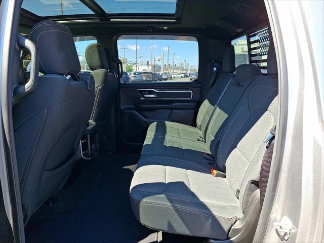 2021 Ram 1500 Big Horn Crew Cab 4x4 5'7" Box