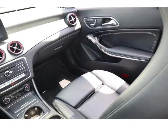 2017 Mercedes-Benz CLA 4MATIC