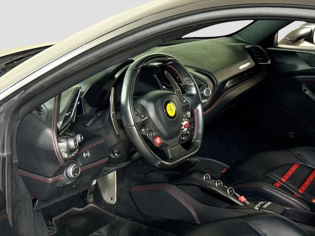 2017 Ferrari 488 GTB Coupe