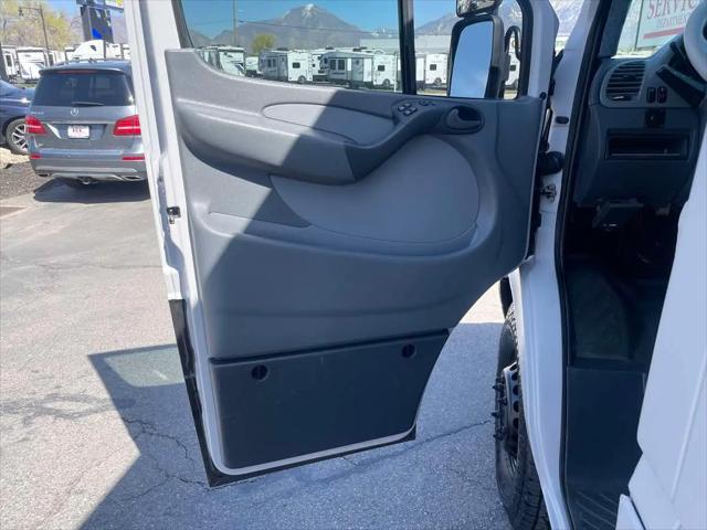 2004 Dodge Sprinter High Roof