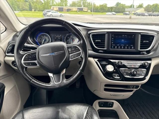 2020 Chrysler Pacifica Touring L