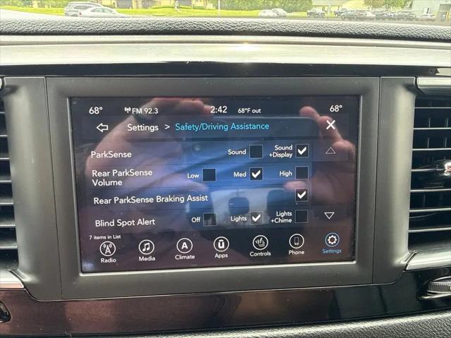 2020 Chrysler Pacifica Touring L