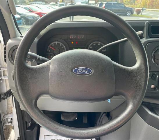 2012 Ford E-450 Cutaway Unknown