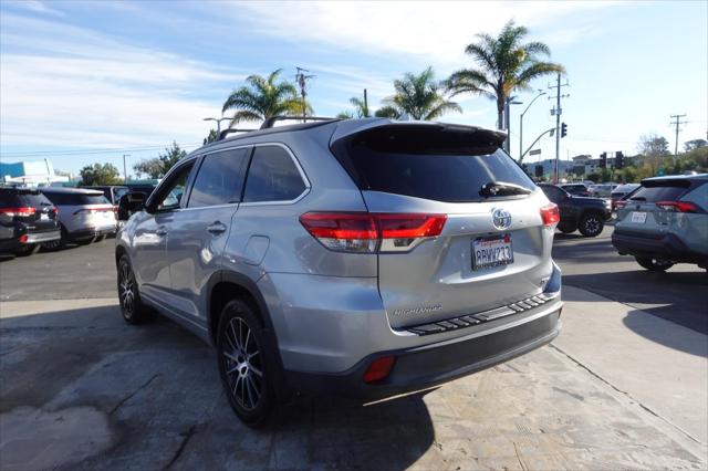 2018 Toyota Highlander SE