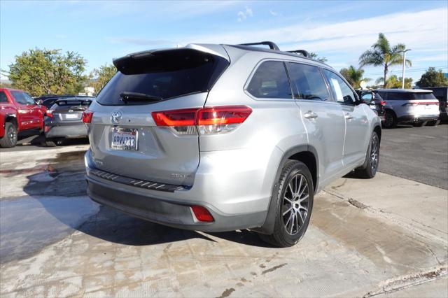 2018 Toyota Highlander SE