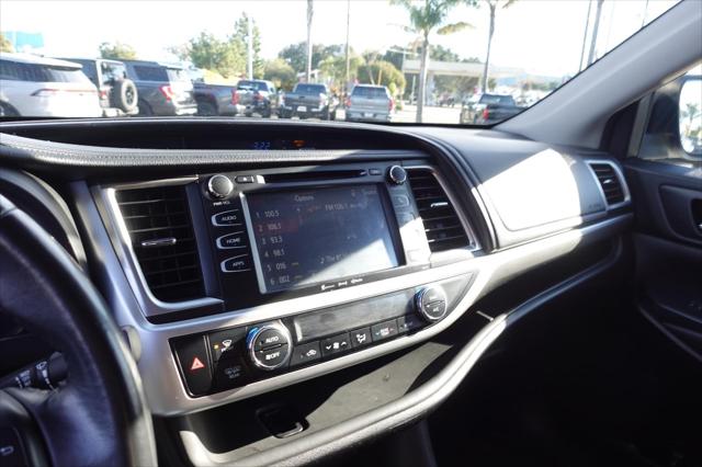 2018 Toyota Highlander SE
