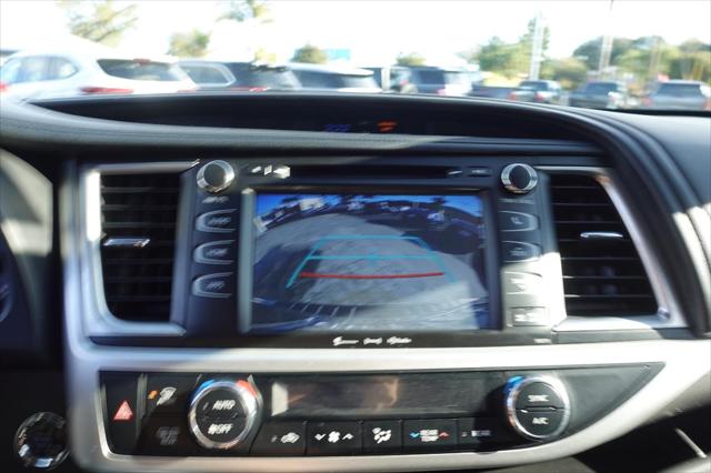 2018 Toyota Highlander SE