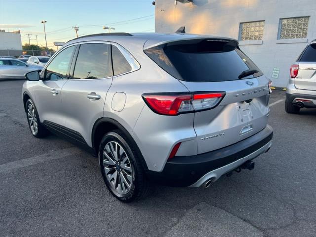 2020 Ford Escape Titanium