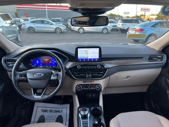 2020 Ford Escape Titanium