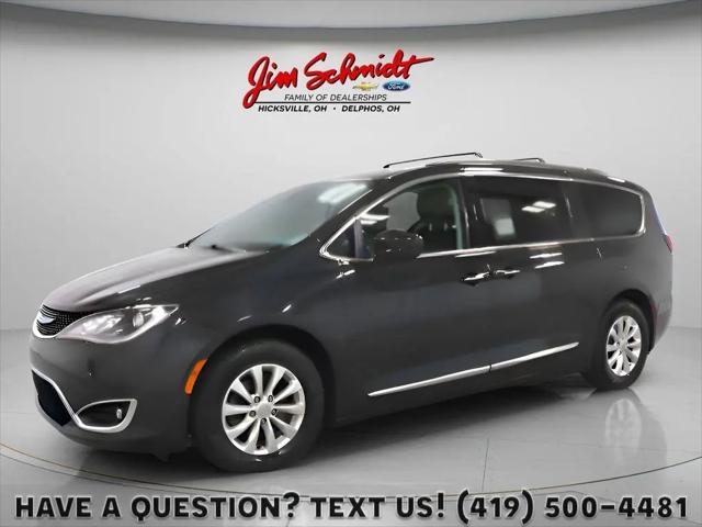 2018 Chrysler Pacifica Touring L for sale in Hicksville, OH