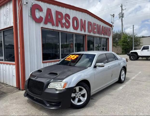 2012 Chrysler 300 Limited for sale in Pasadena, TX
