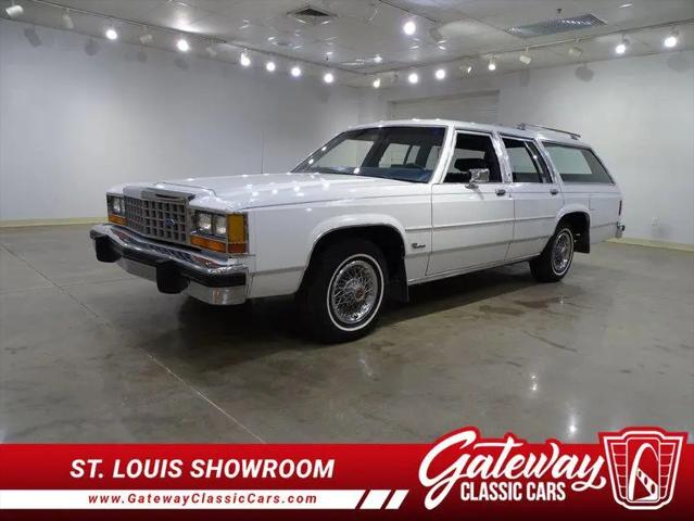 1985 Ford Crown Victoria Base for sale in O Fallon, IL