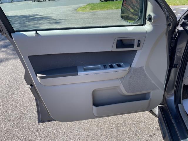 2009 Ford Escape XLT