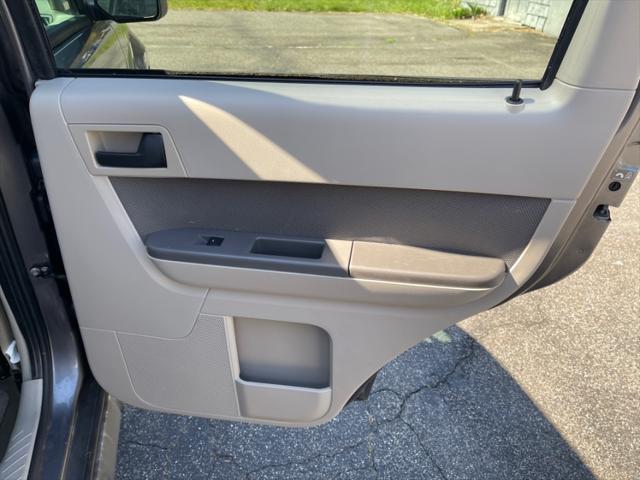 2009 Ford Escape XLT