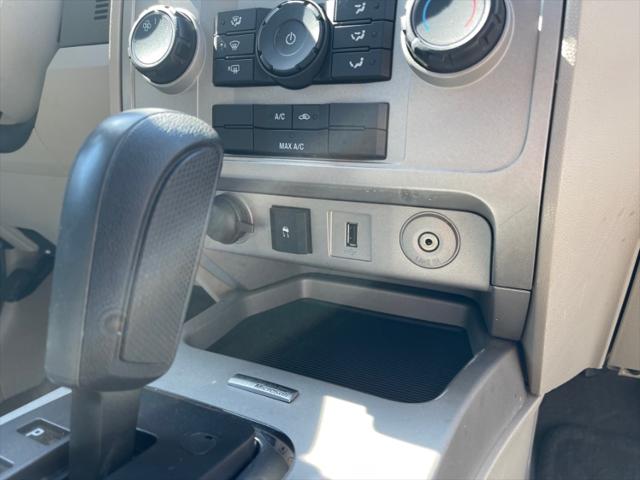 2009 Ford Escape XLT