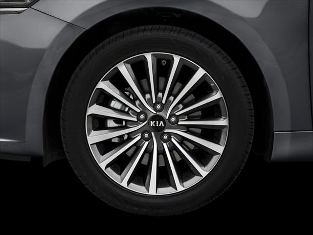 2018 Kia Cadenza Premium