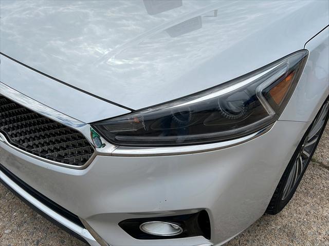 2018 Kia Cadenza Premium