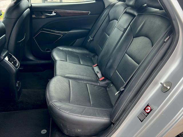 2018 Kia Cadenza Premium