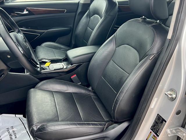 2018 Kia Cadenza Premium