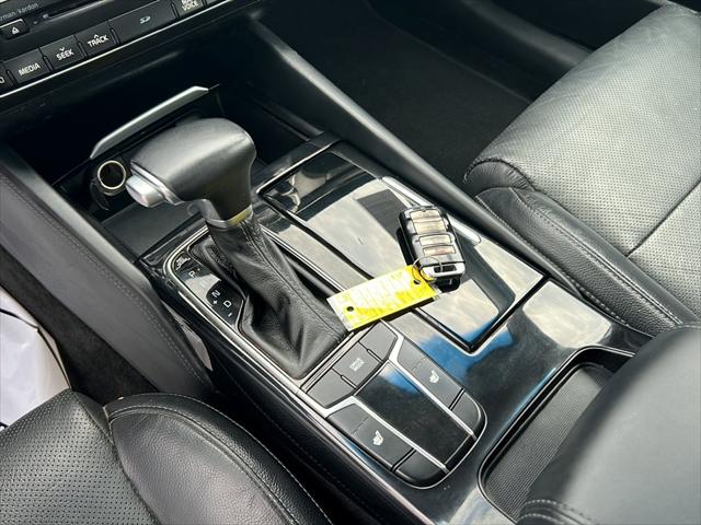 2018 Kia Cadenza Premium
