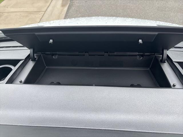 2021 Freightliner Sprinter Standard Roof V6