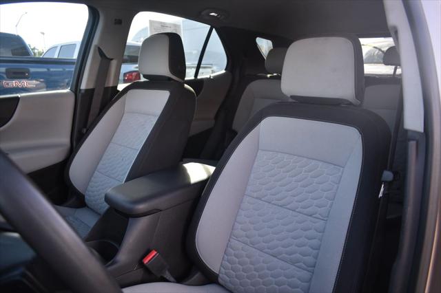 2018 Chevrolet Equinox LS Sport Utility 4D