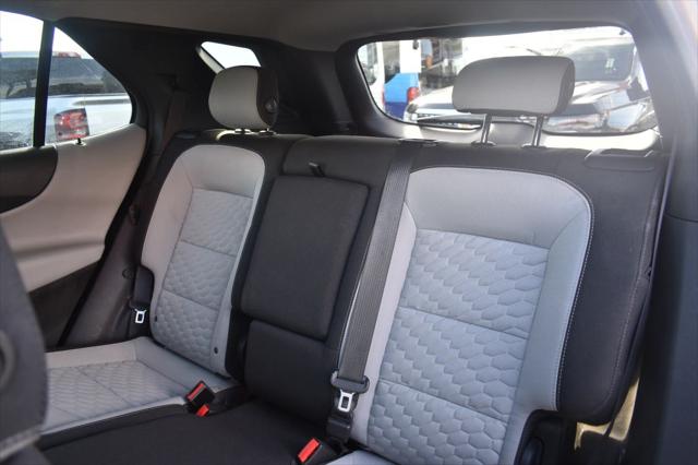 2018 Chevrolet Equinox LS Sport Utility 4D