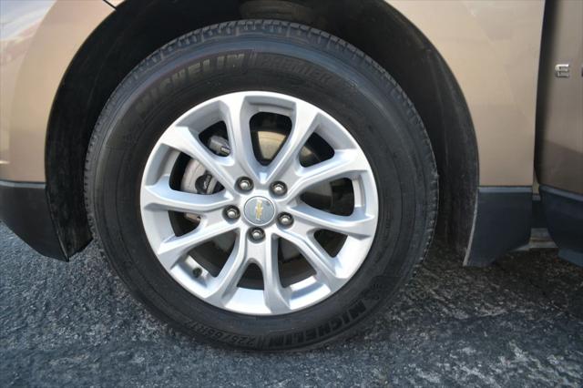 2018 Chevrolet Equinox LS Sport Utility 4D
