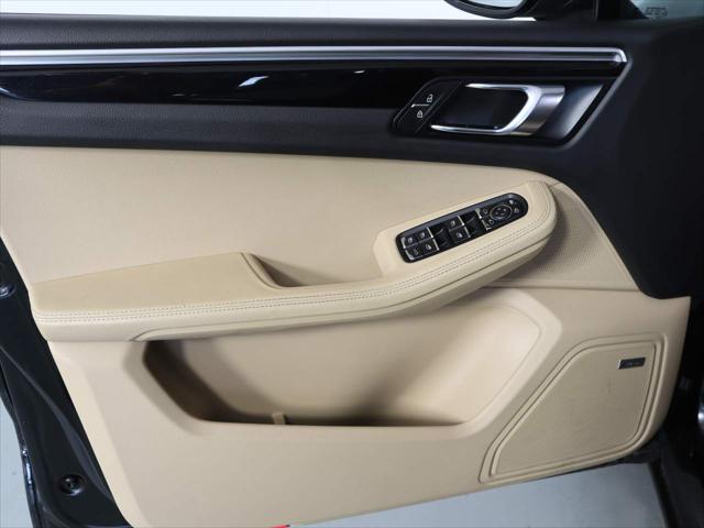 2021 Porsche Macan AWD