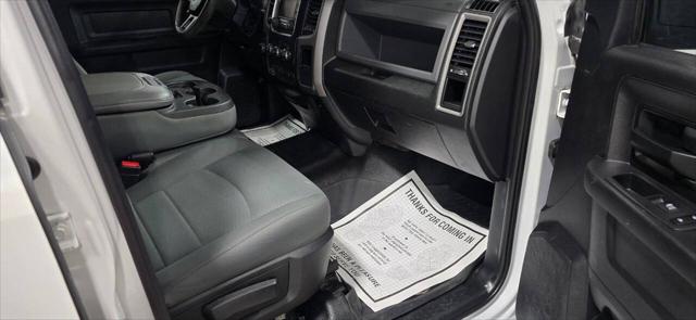 2017 Ram 2500 Tradesman Crew Cab 4x4 8 Box