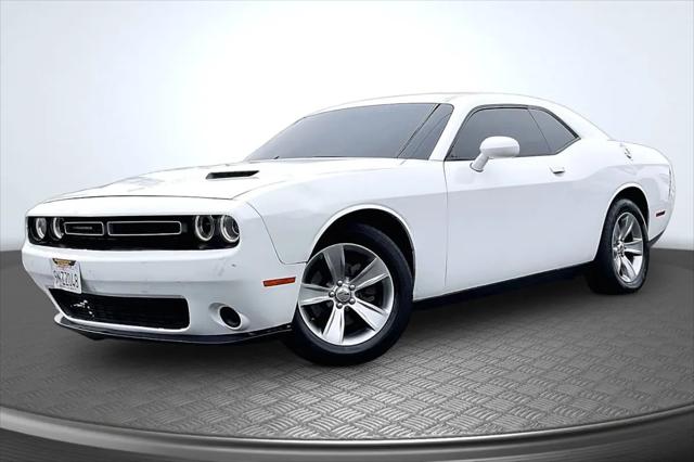 2016 Dodge Challenger SXT