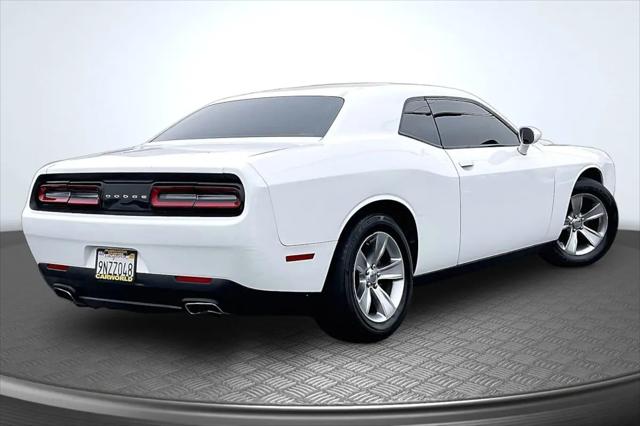 2016 Dodge Challenger SXT