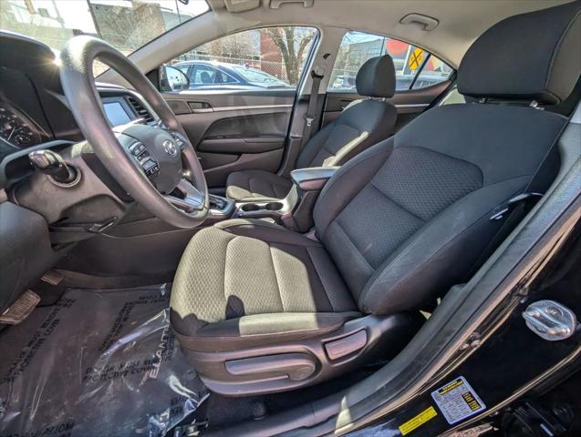 2019 Hyundai Elantra SE